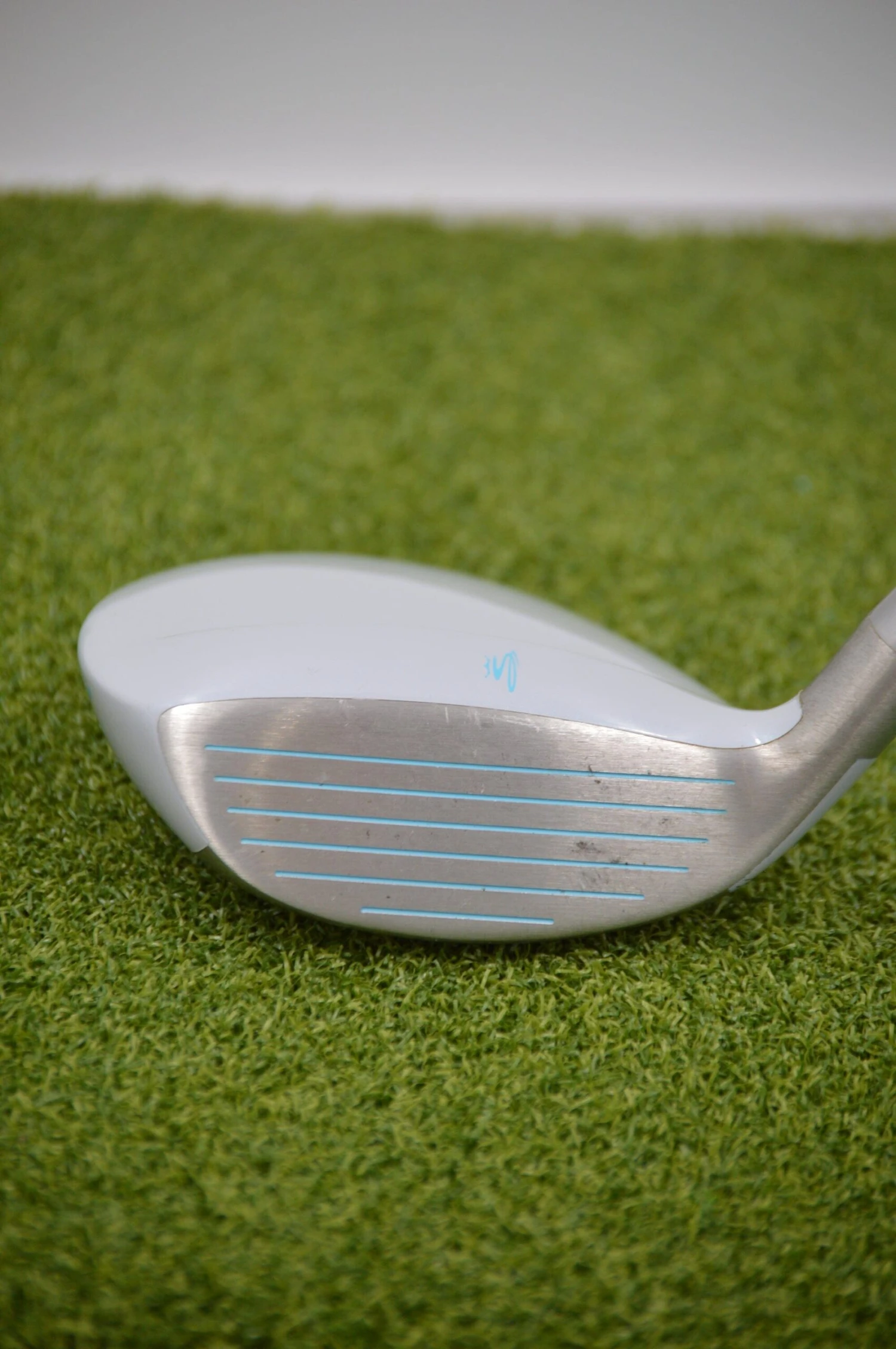 Women's Cobra Baffler T-Rail+ Fairway 5 Wood W Flex 5 Women's Cobra Baffler T-Rail+ Fairway 5 Wood W Flex - Image 3