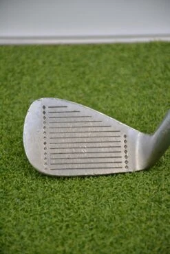 Titleist Tour Model PW Iron R Flex -Finest Golf Store 0BF5C888 AC52 40D9 9211 0487483D1BEA