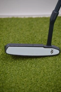 Women's Lopez Ashley 32in Putter -Finest Golf Store 231C87A6 1CF1 443D A6B3 C142AA8EF95B