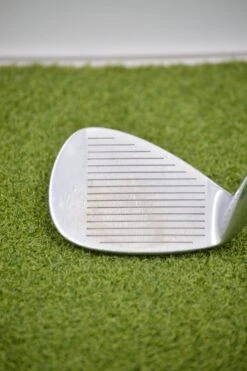 Lynx Classic 52 Degree Wedge R Flex -Finest Golf Store 288ED14D 5B38 436C 92C3 70C4D4CA1CF4