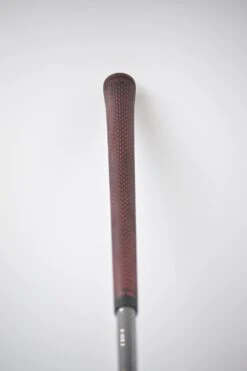 Titleist 917 F2 Fairway 3 Wood R Flex -Finest Golf Store 35B44835 3310 4C1C A877 983948442674