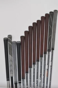 Titleist T200 Full Set S Flex -Finest Golf Store 3C1046D0 64B6 4F6A 929B A4535338F353