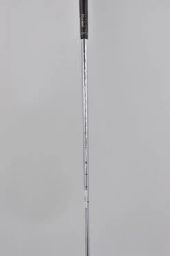 Cleveland CG4 PW Iron R Flex -Finest Golf Store 51FAA754 EC7C 4FD6 8A55 8D5D03D59409