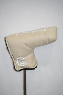 Cleveland Bloom Ladies Putter 33.5 In. -Finest Golf Store 7784A733 47A2 487B 9031 25FC69347E71