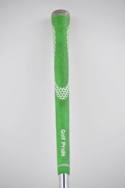 Cleveland CG Gold SW Iron Uniflex -Finest Golf Store 7CC3901F D8E0 4AB3 8FAA 6D65C59DF012