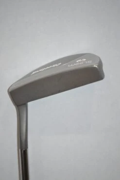 Cleveland Bloom Ladies Putter 33.5 In. -Finest Golf Store 7D8E862D D13A 44BB 803D F350256F3AF6