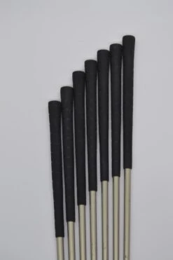 Women's Dunlop Centrus 3-9 Iron Set W Flex -Finest Golf Store 8108A1C7 B89E 41E0 849F CB038D41B221