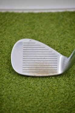 Cleveland 900 Chrome 60 Degree Wedge -Finest Golf Store B0F7D6C2 9EF9 4A04 ADAA 56E4C1C54EF7