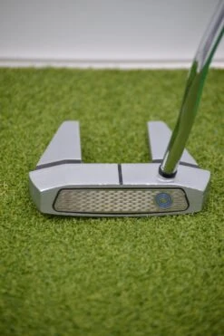 Odyssey O-Works Versa Tank 7 35.5in -Finest Golf Store BF40DEEF 2856 4D52 AAE5 19439124ED4C