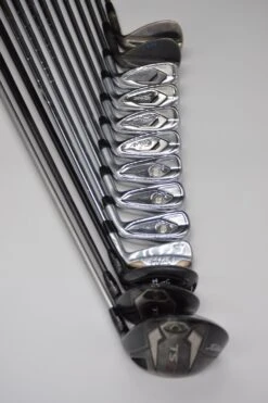 Titleist T200 Full Set S Flex -Finest Golf Store C9340228 72CA 4AFB 92FE B7C3797B9810