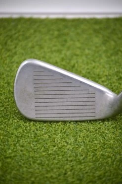 Titleist AP1 6 Iron S Flex -Finest Golf Store DSC 0056 d3992a68 0135 4f87 b73d 108d50c44915