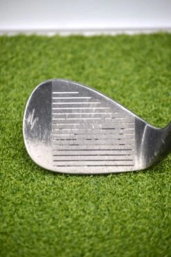 Tommy Armour 835 Hot Scot 52 Degree Wedge -Finest Golf Store DSC 0123 3ec69046 9bf5 4543 99f6 dce0f278f922