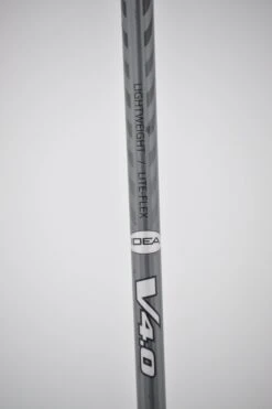 Adams Idea Tech V4 6 Hybrid R Flex -Finest Golf Store F151299B 2377 4DEC A7A0 D566D849DCC3